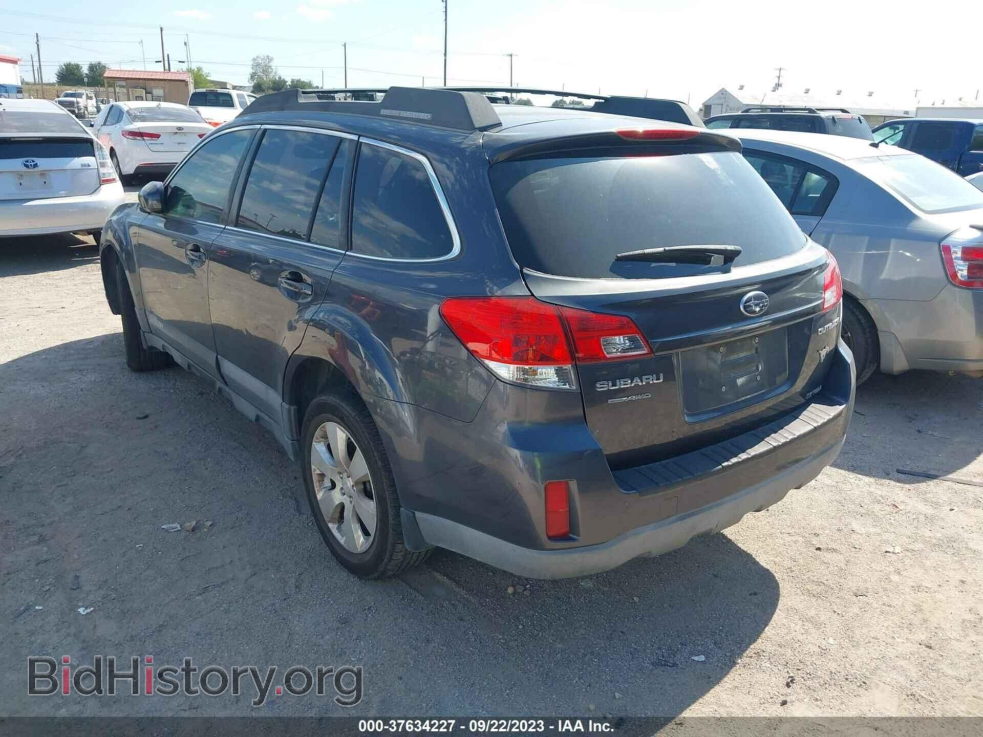 2011 SUBARU OUTBACK - VIN: 4S4BRCCC2B3340124 - Фото 3