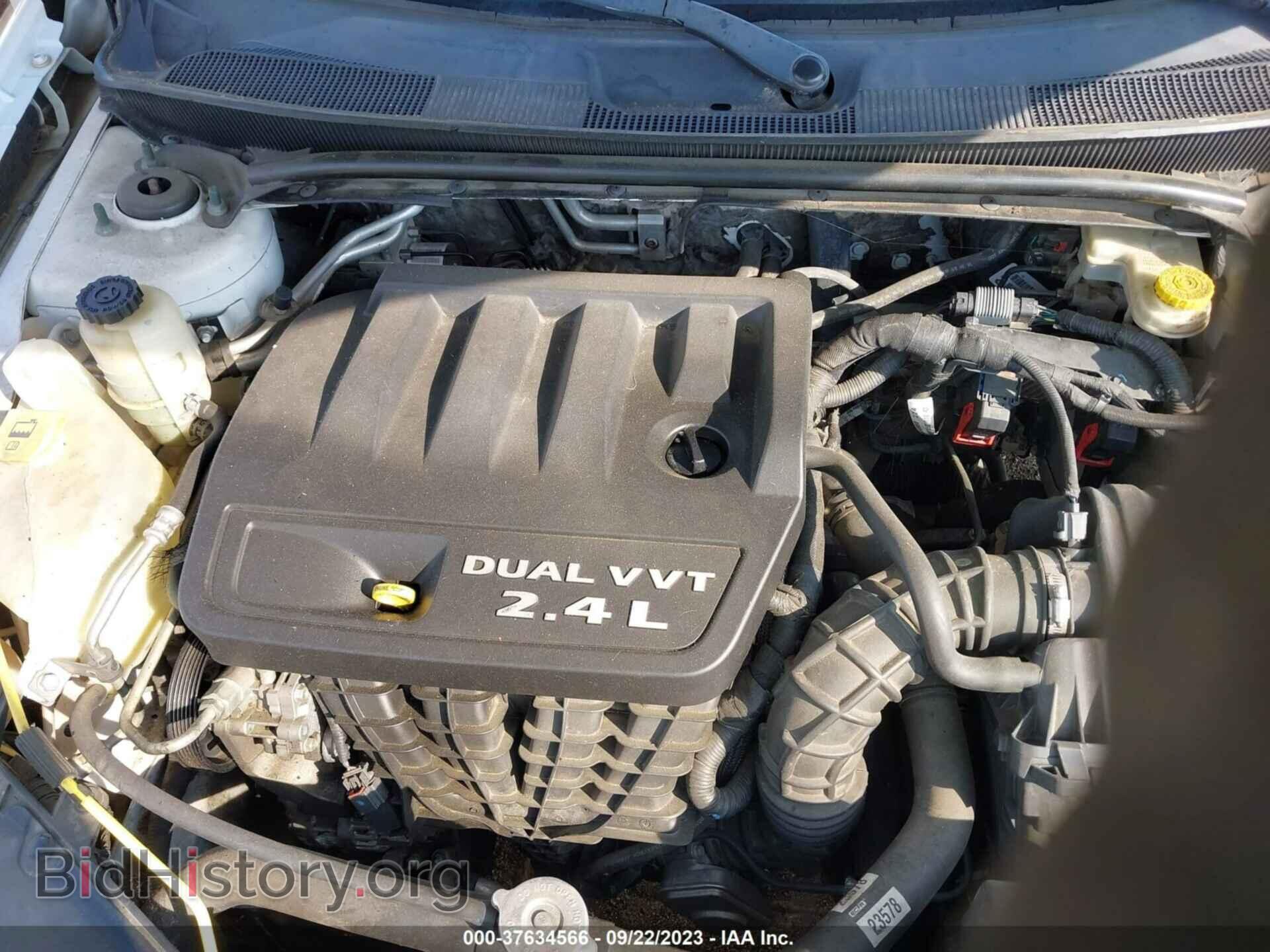 2011 CHRYSLER 200 - VIN: 1C3BC1FB9BN511490 - Фото 10