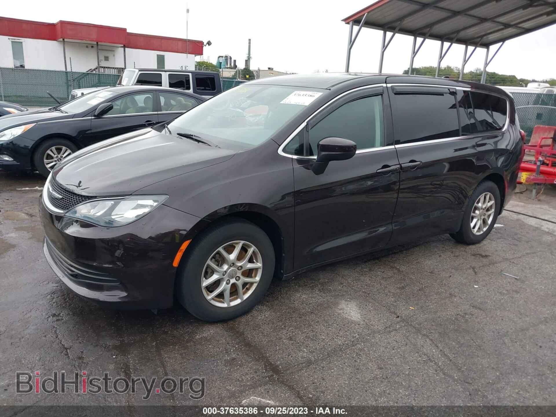 2017 CHRYSLER PACIFICA - VIN: 2C4RC1DG9HR723102 - Фото 2