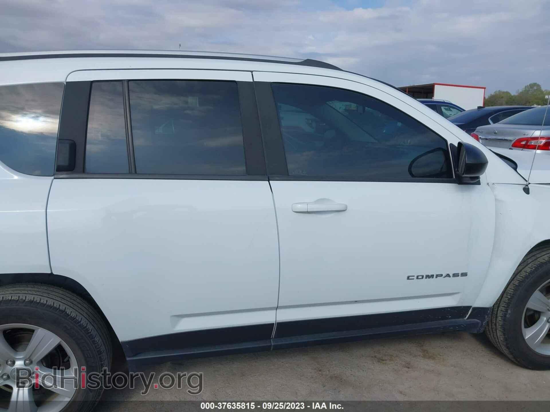 2015 JEEP COMPASS - VIN: 1C4NJDBB9FD416509 - Photo 13