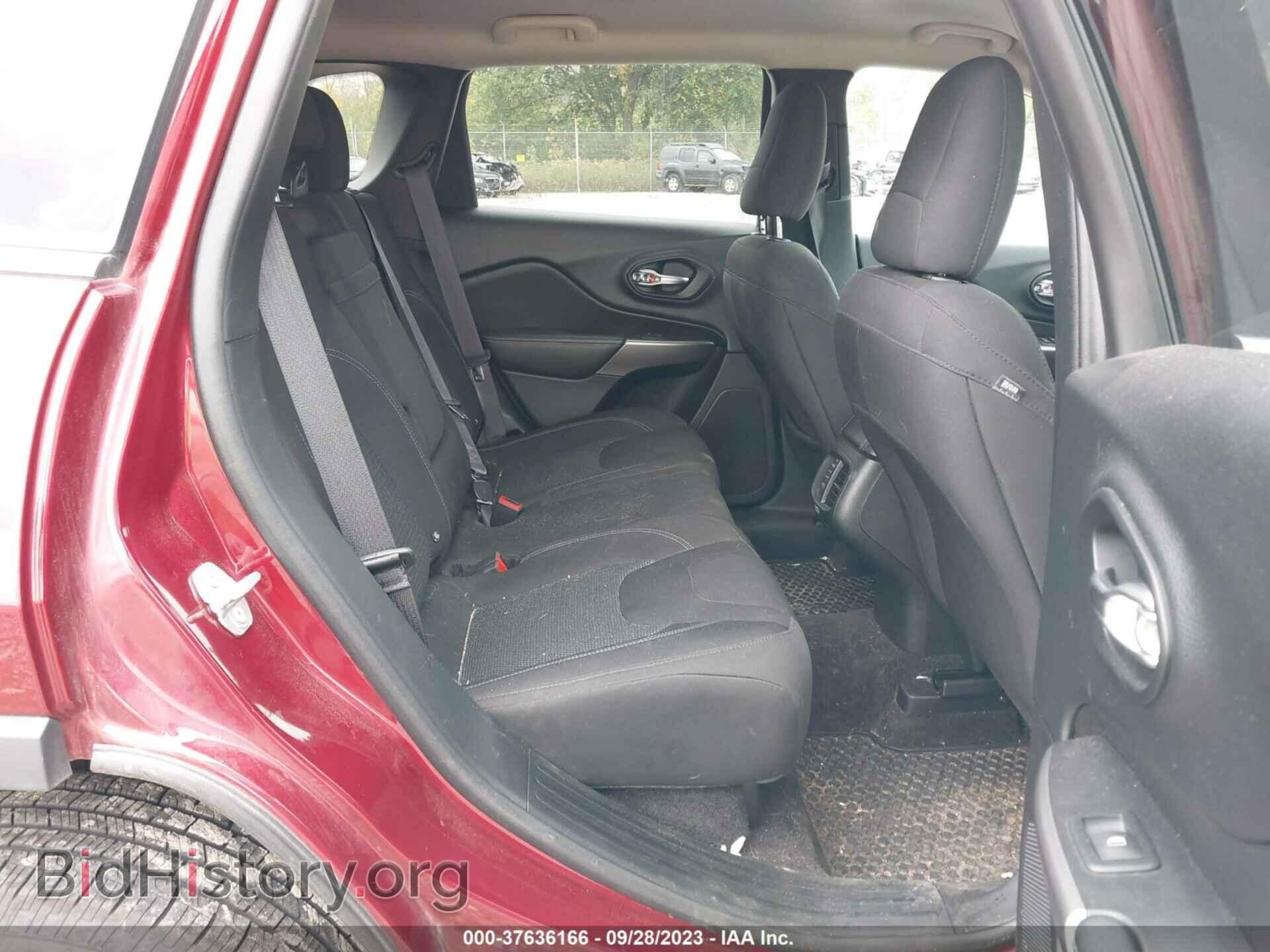 2019 JEEP CHEROKEE - VIN: 1C4PJMCB4KD103126 - Фото 8