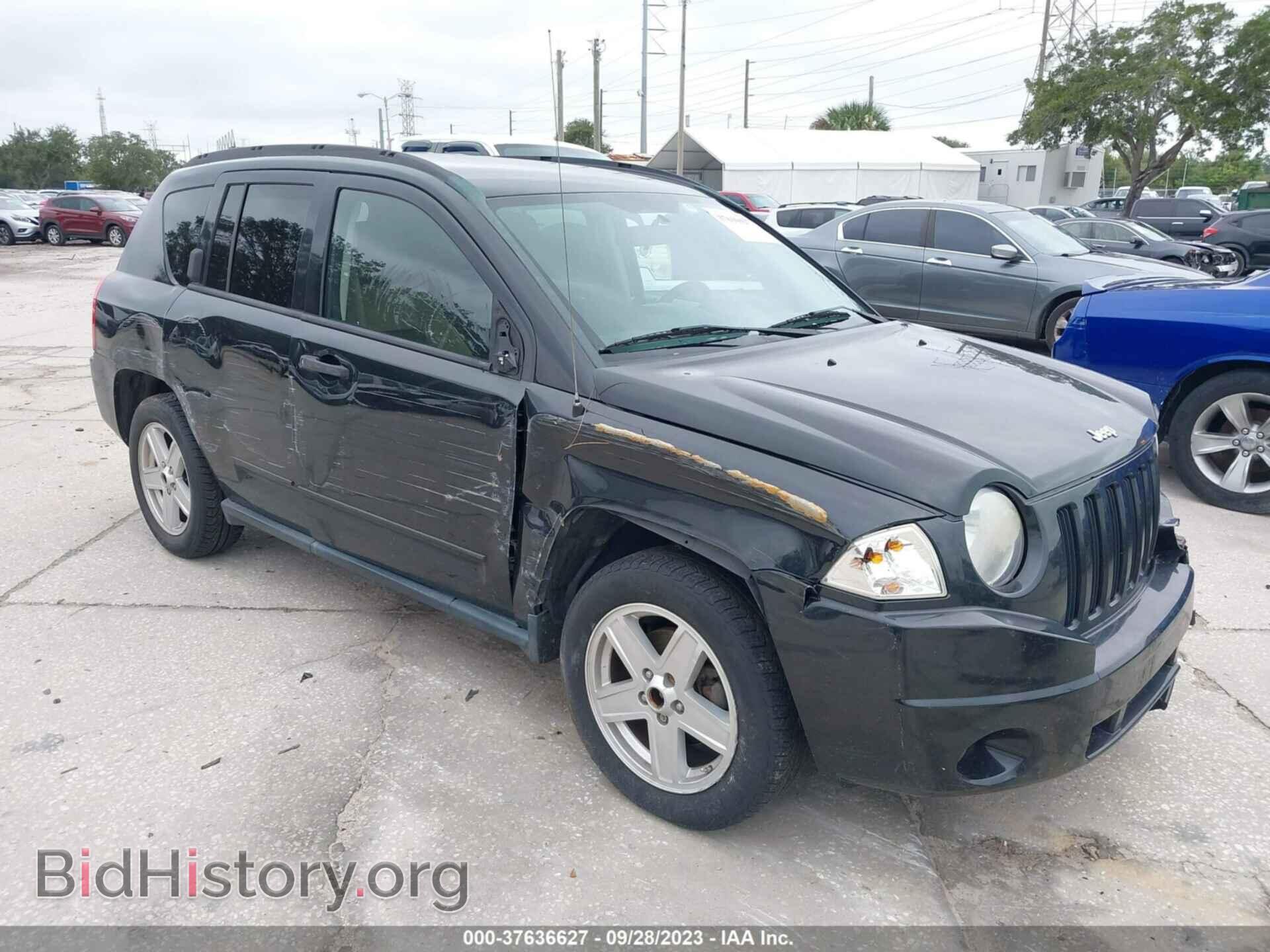 Photo 1J4NT1FA2AD666512 - JEEP COMPASS 2010