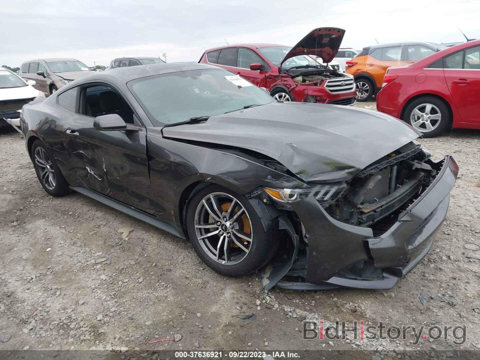 Photo 1FA6P8AMXF5308929 - FORD MUSTANG 2015