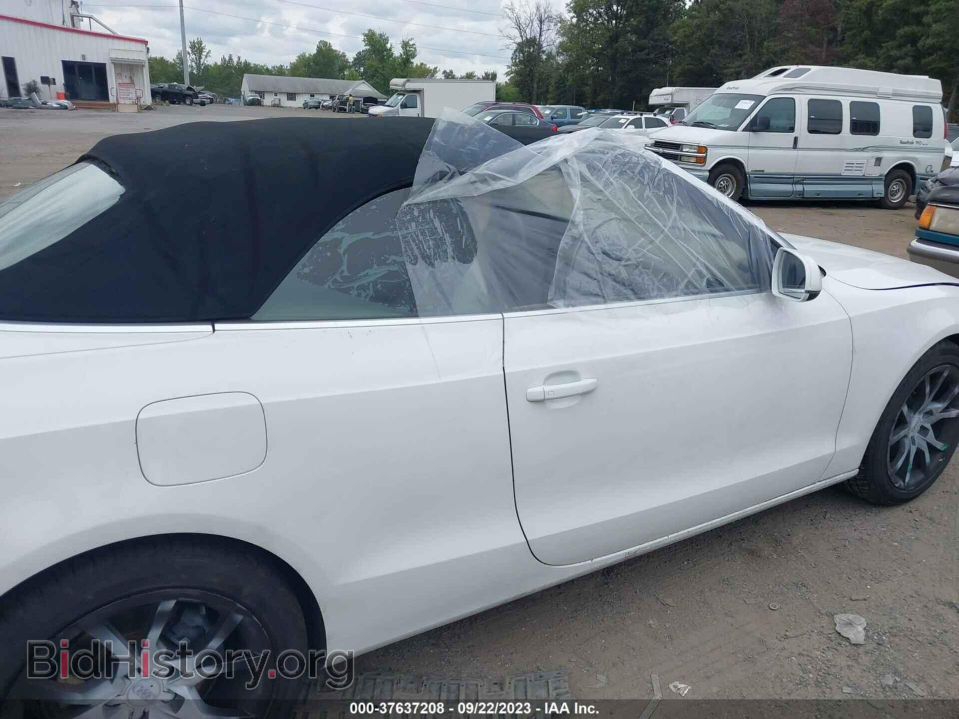 2011 AUDI A5 - VIN: WAUCFAFH0BN009699 - Фото 13