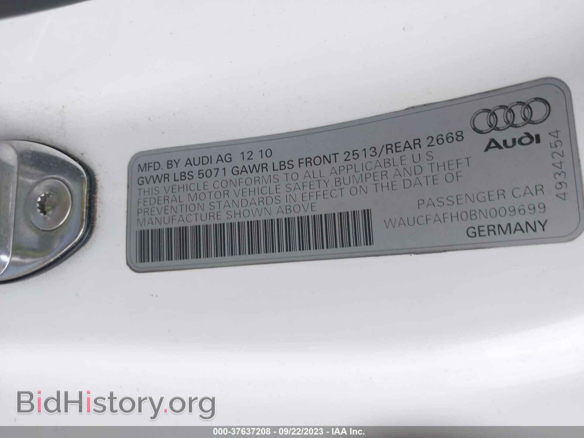 2011 AUDI A5 - VIN: WAUCFAFH0BN009699 - Фото 9