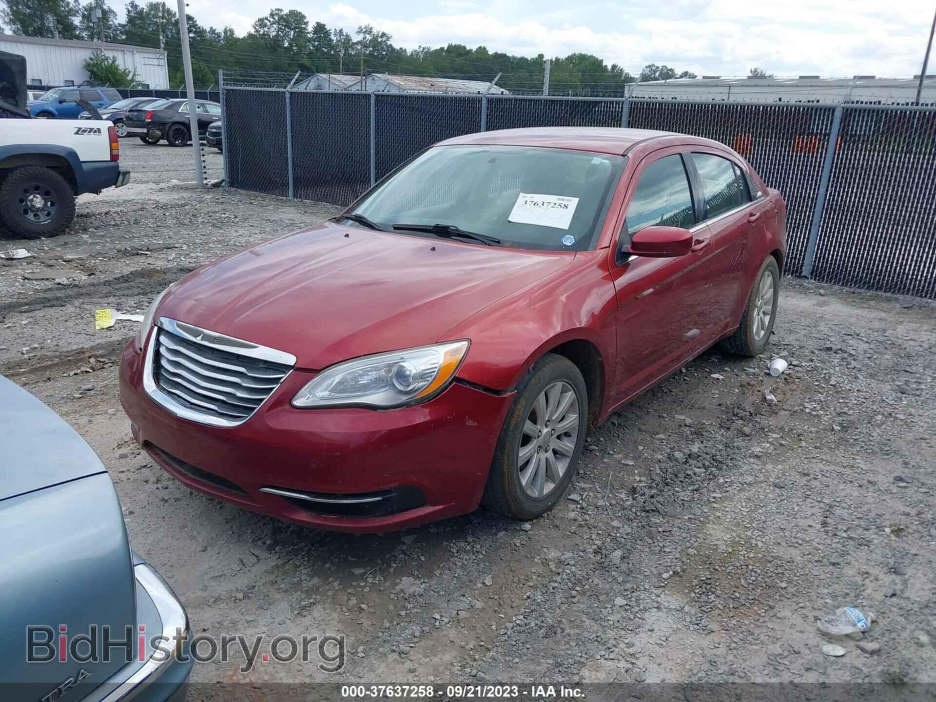 2013 CHRYSLER 200 - VIN: 1C3CCBBB4DN600712 - Photo 2