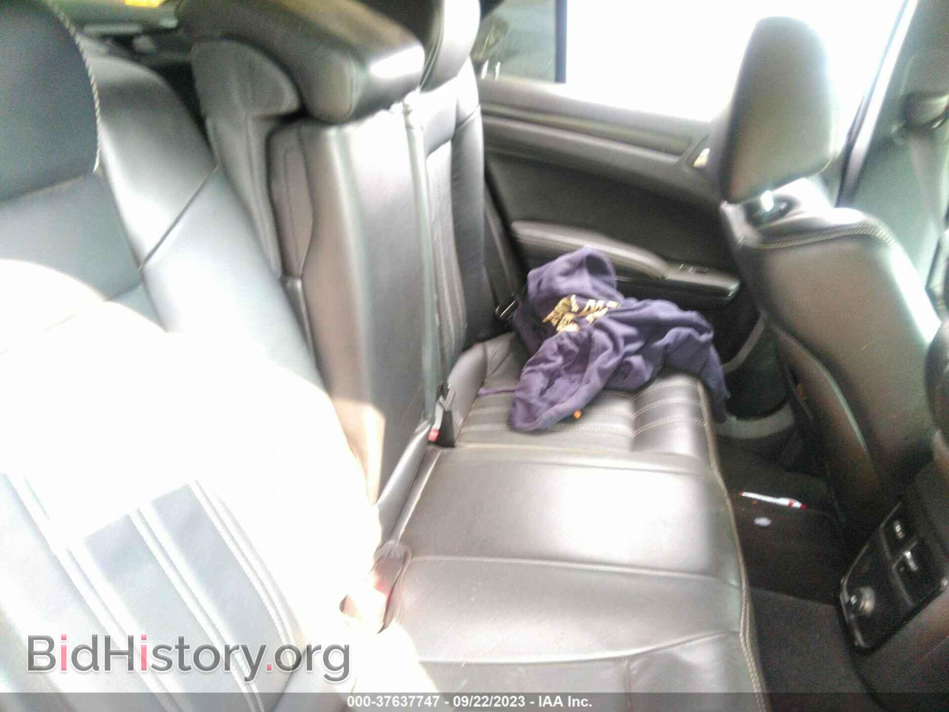 2014 CHRYSLER 300 - VIN: 2C3CCABG7EH343464 - Фото 8