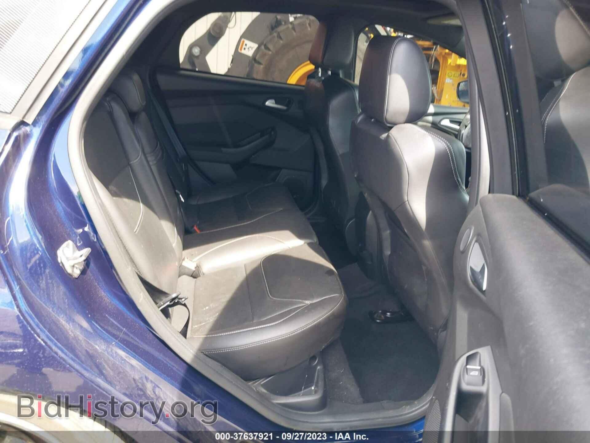 2016 FORD FOCUS - VIN: 1FADP3L93GL216092 - Фото 8