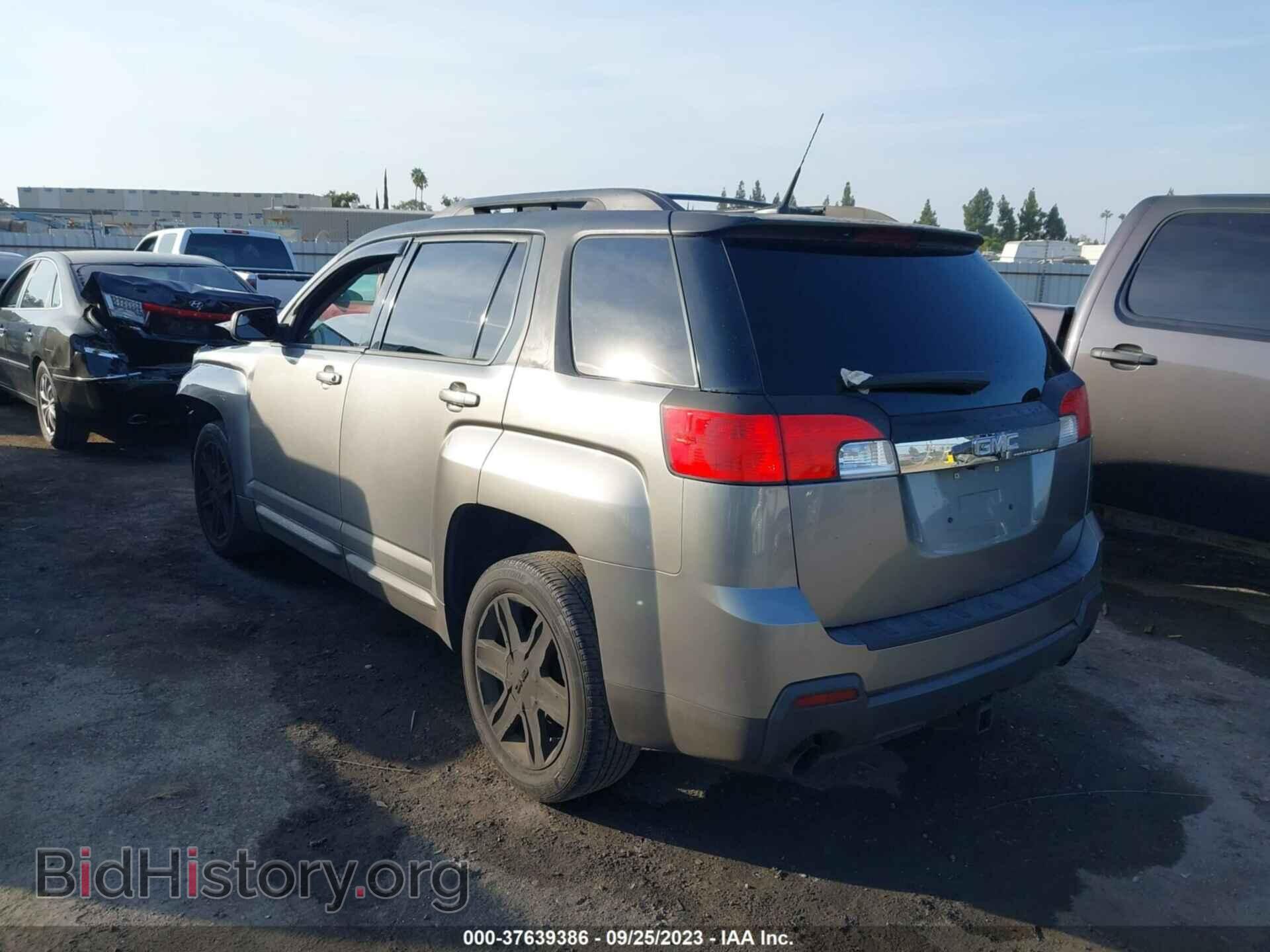 2012 GMC TERRAIN - VIN: 2GKFLUE5XC6273976 - Фото 3
