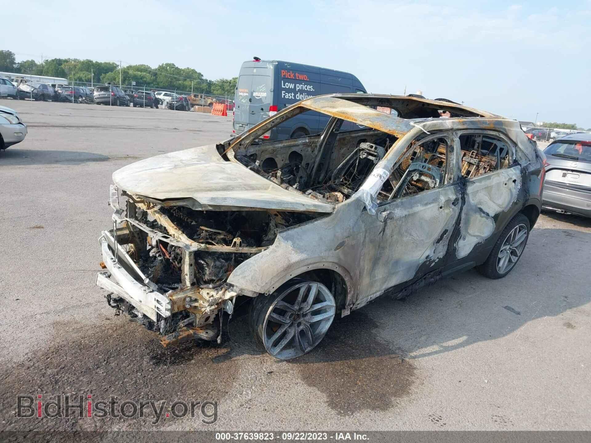 2019 CADILLAC XT4 - VIN: 1GYFZER43KF100624 - Фото 2