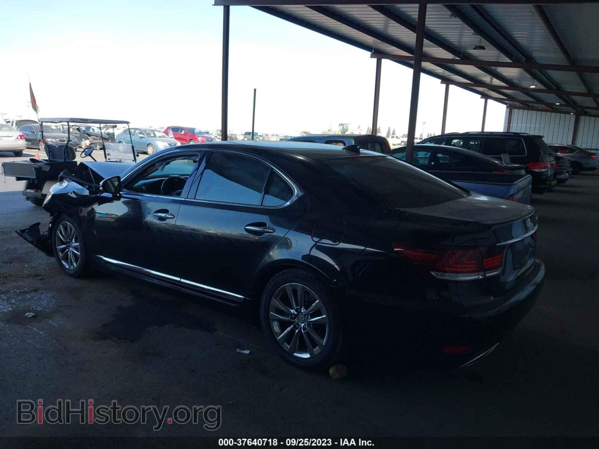 2014 LEXUS LS 460 - VIN: JTHBL5EF5E5128401 - Photo 3