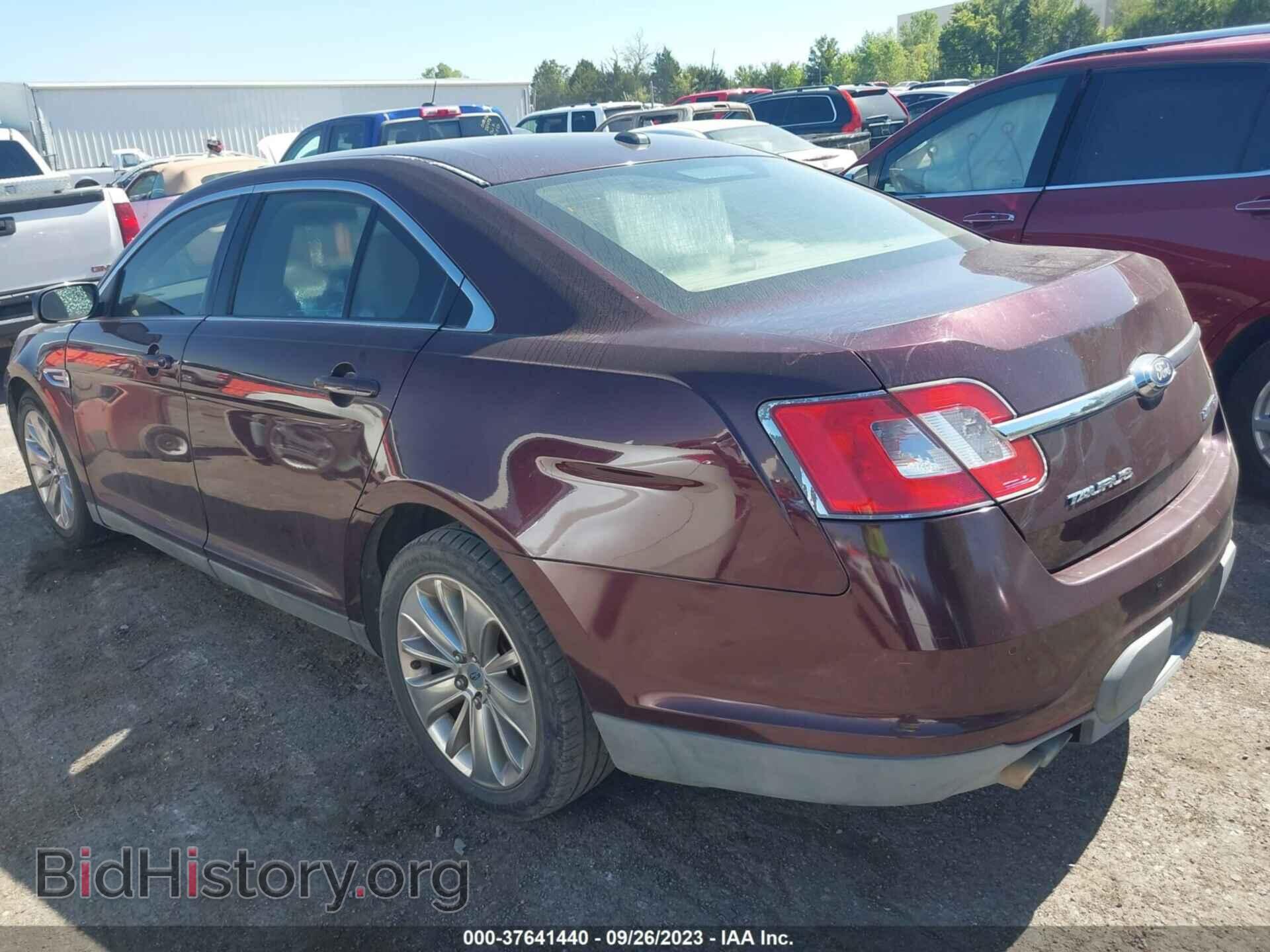 2011 FORD TAURUS - VIN: 1FAHP2FW8BG136205 - Фото 3