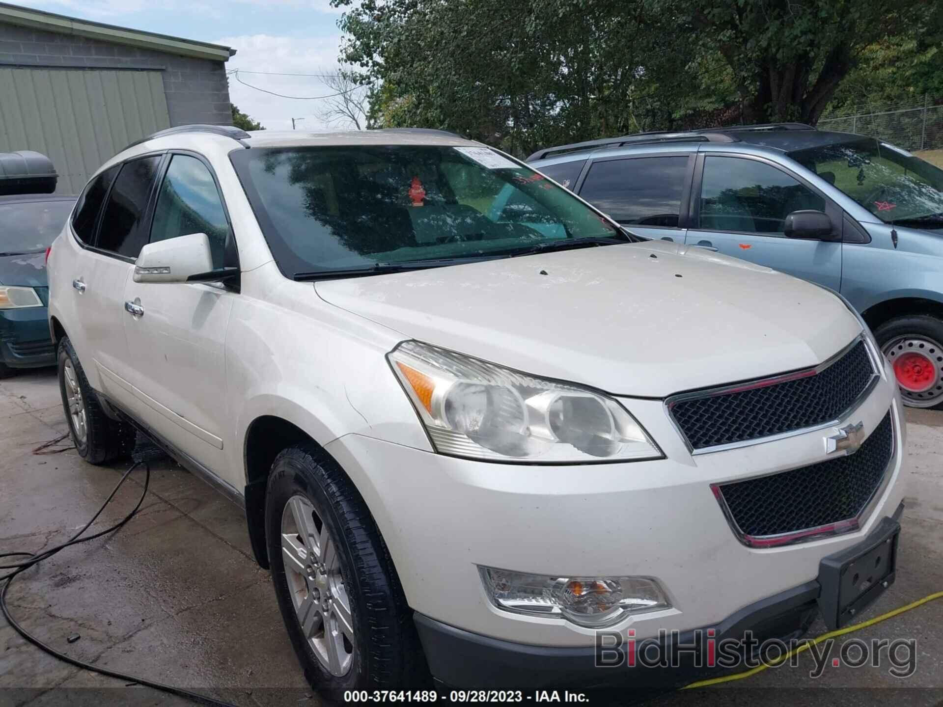 Photo 1GNKVGED6BJ395434 - CHEVROLET TRAVERSE 2011