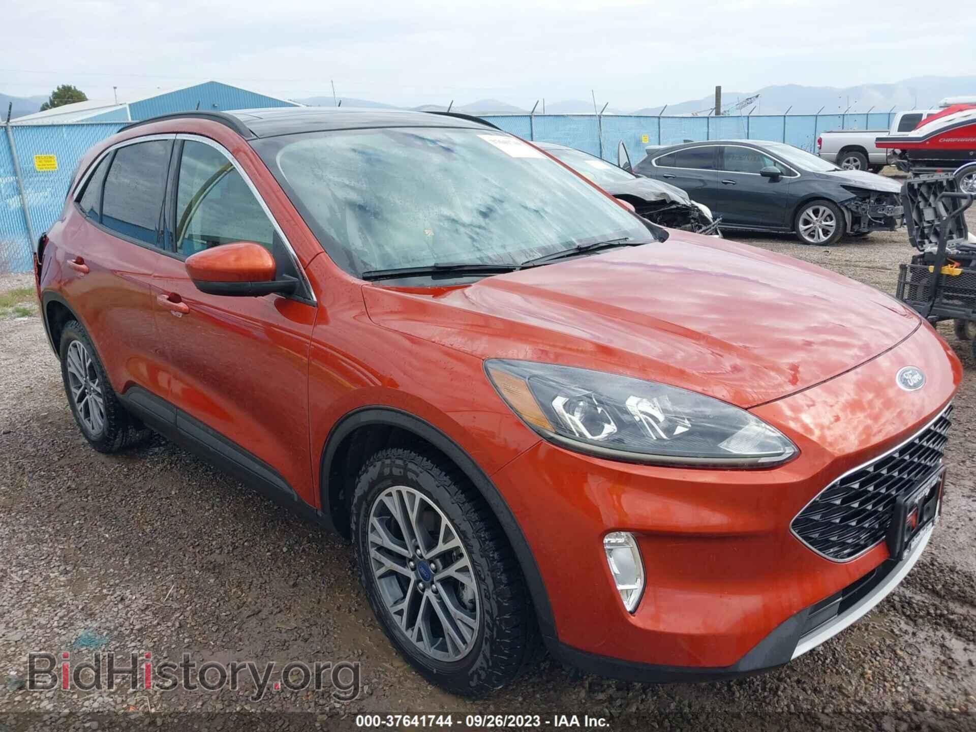 Photo 1FMCU9H98LUA36990 - FORD ESCAPE 2020
