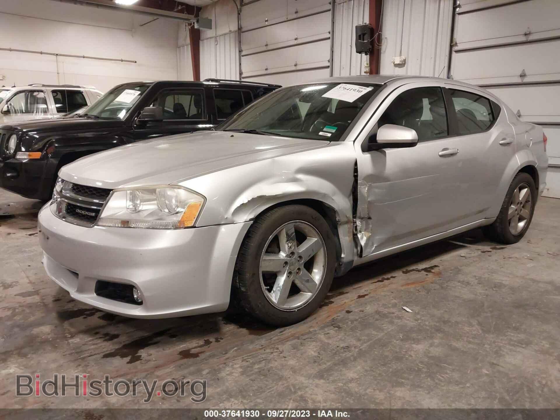2011 DODGE AVENGER - VIN: 1B3BD2FB7BN524545 - Фото 2