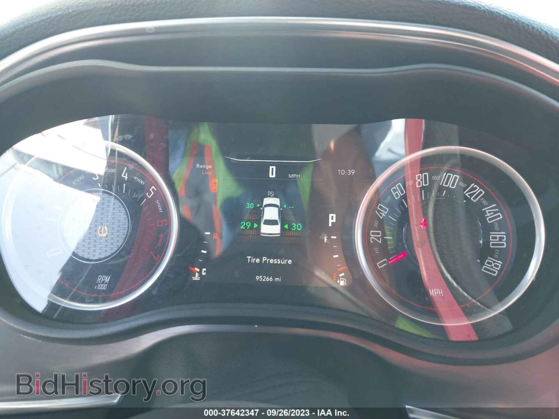 2016 DODGE CHALLENGER - VIN: 2C3CDZFJ8GH239523 - Фото 7