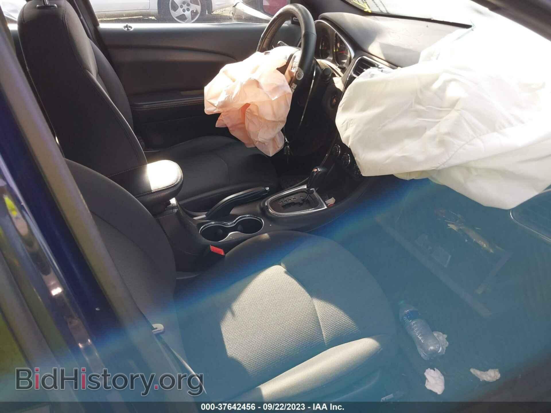 2014 CHRYSLER 200 - VIN: 1C3CCBCG3EN157156 - Фото 5