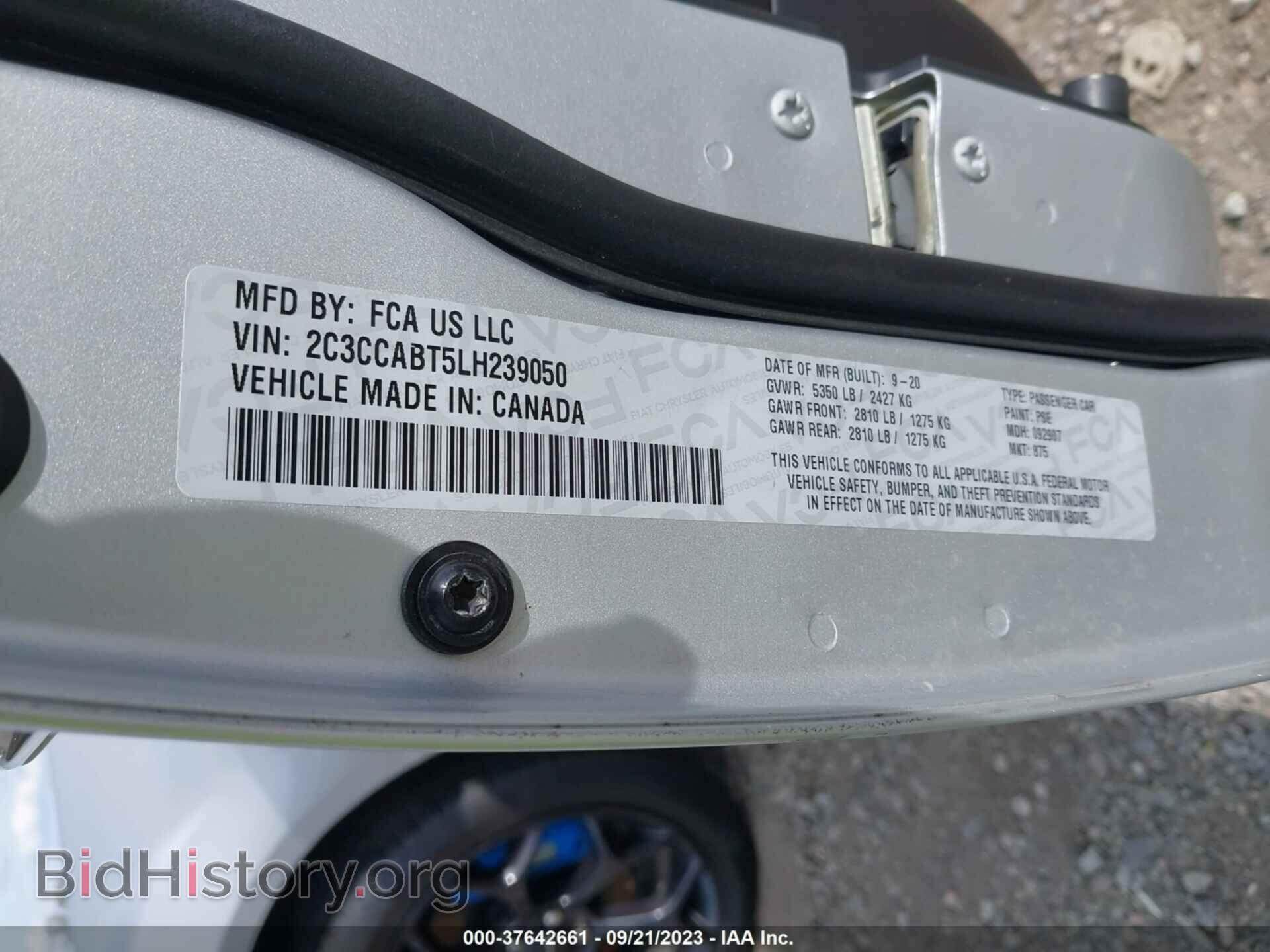 2020 CHRYSLER 300 - VIN: 2C3CCABT5LH239050 - Фото 9