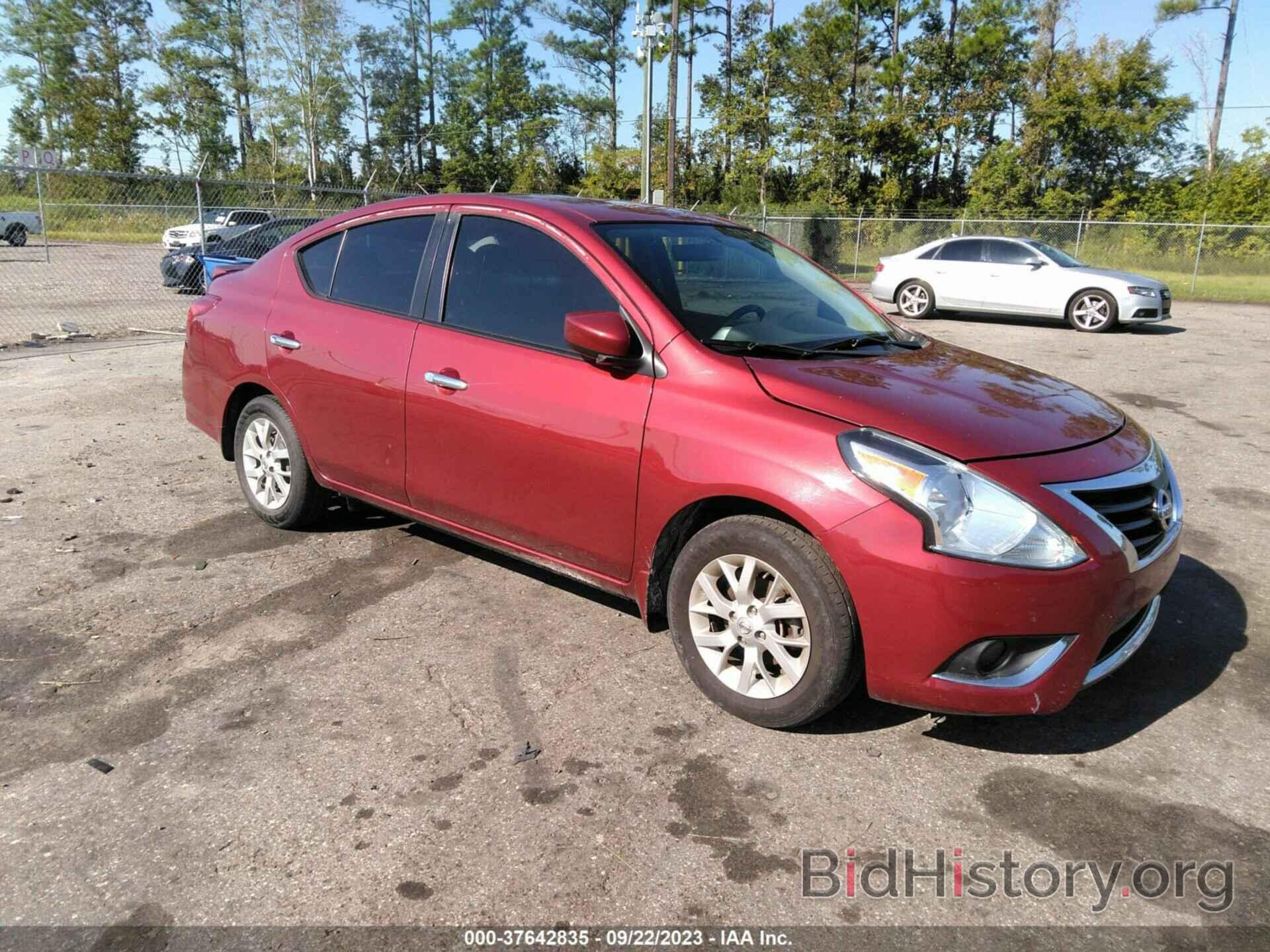 Photo 3N1CN7APXJL861406 - NISSAN VERSA SEDAN 2018