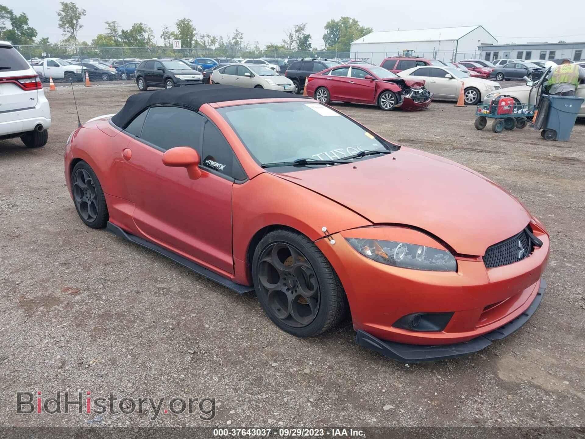 Photo 4A37L3ET7BE005242 - MITSUBISHI ECLIPSE 2011