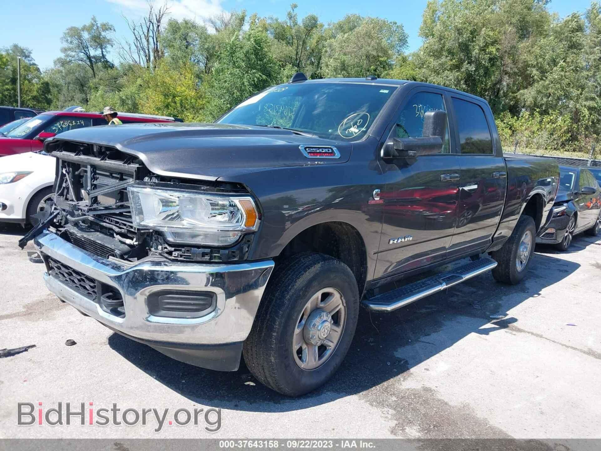 2022 RAM 2500 - VIN: 3C6UR5DL2NG248317 - Фото 2