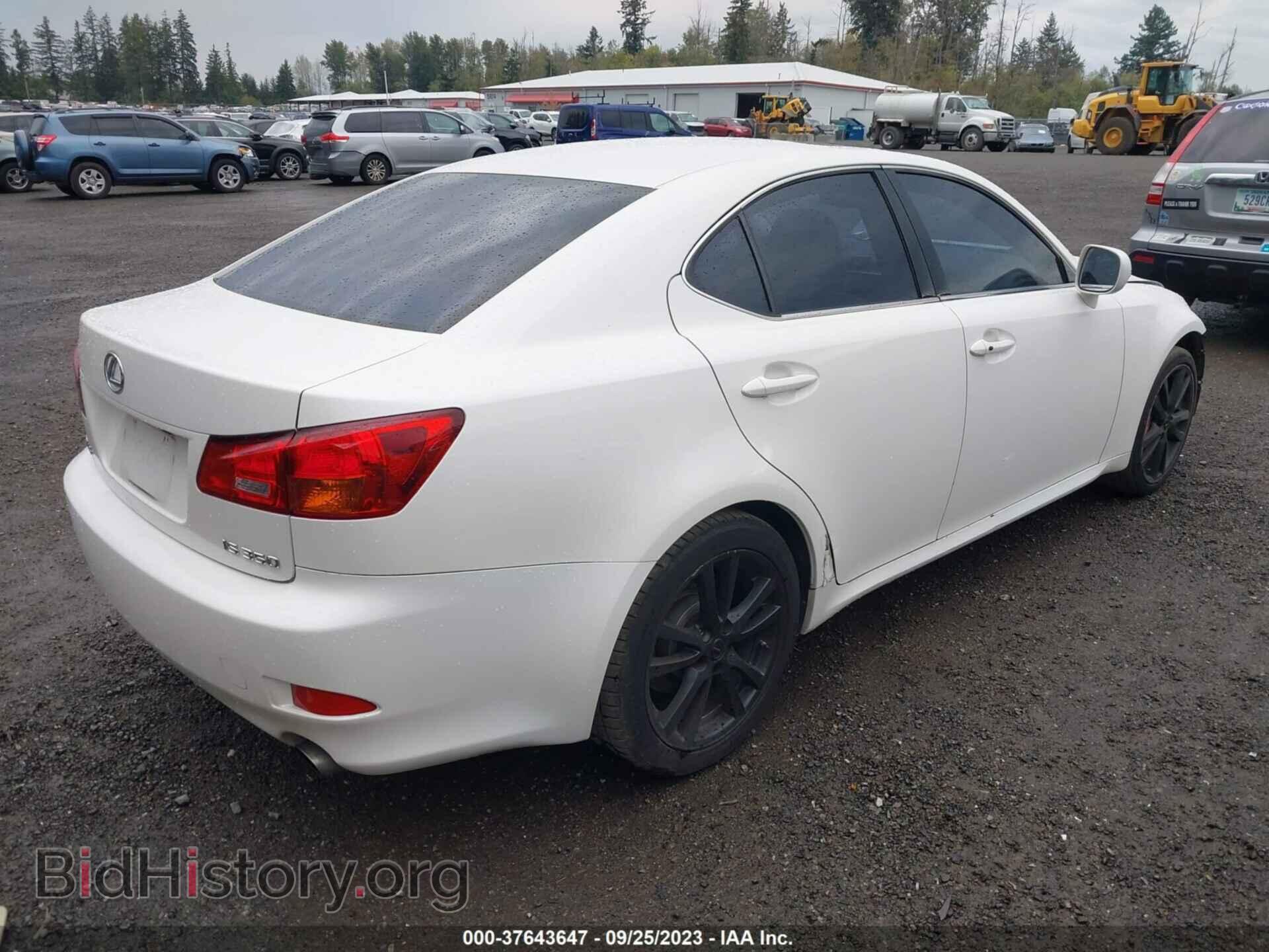 2006 LEXUS IS 350 - VIN: JTHBE262562001851 - Фото 4