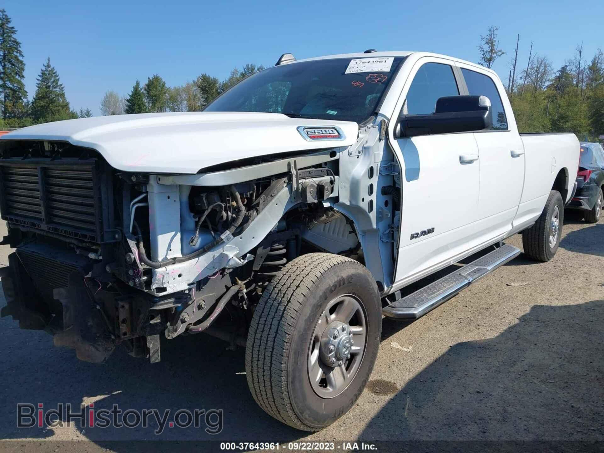 2022 RAM 2500 - VIN: 3C6UR5JL2NG296906 - Фото 2