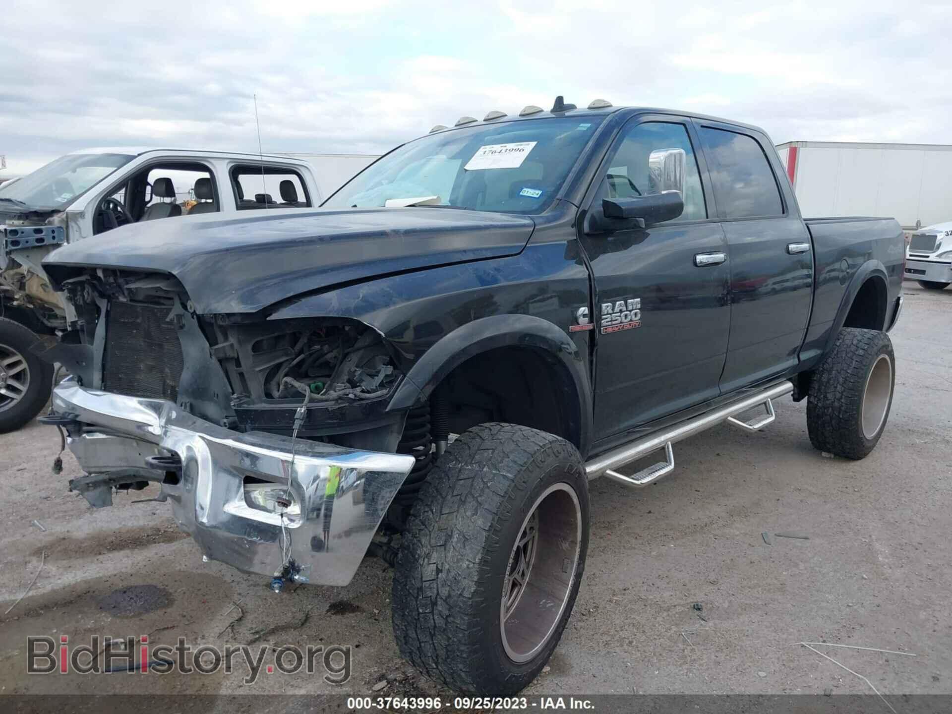 2018 RAM 2500 - VIN: 3C6UR5DL3JG127452 - Фото 2