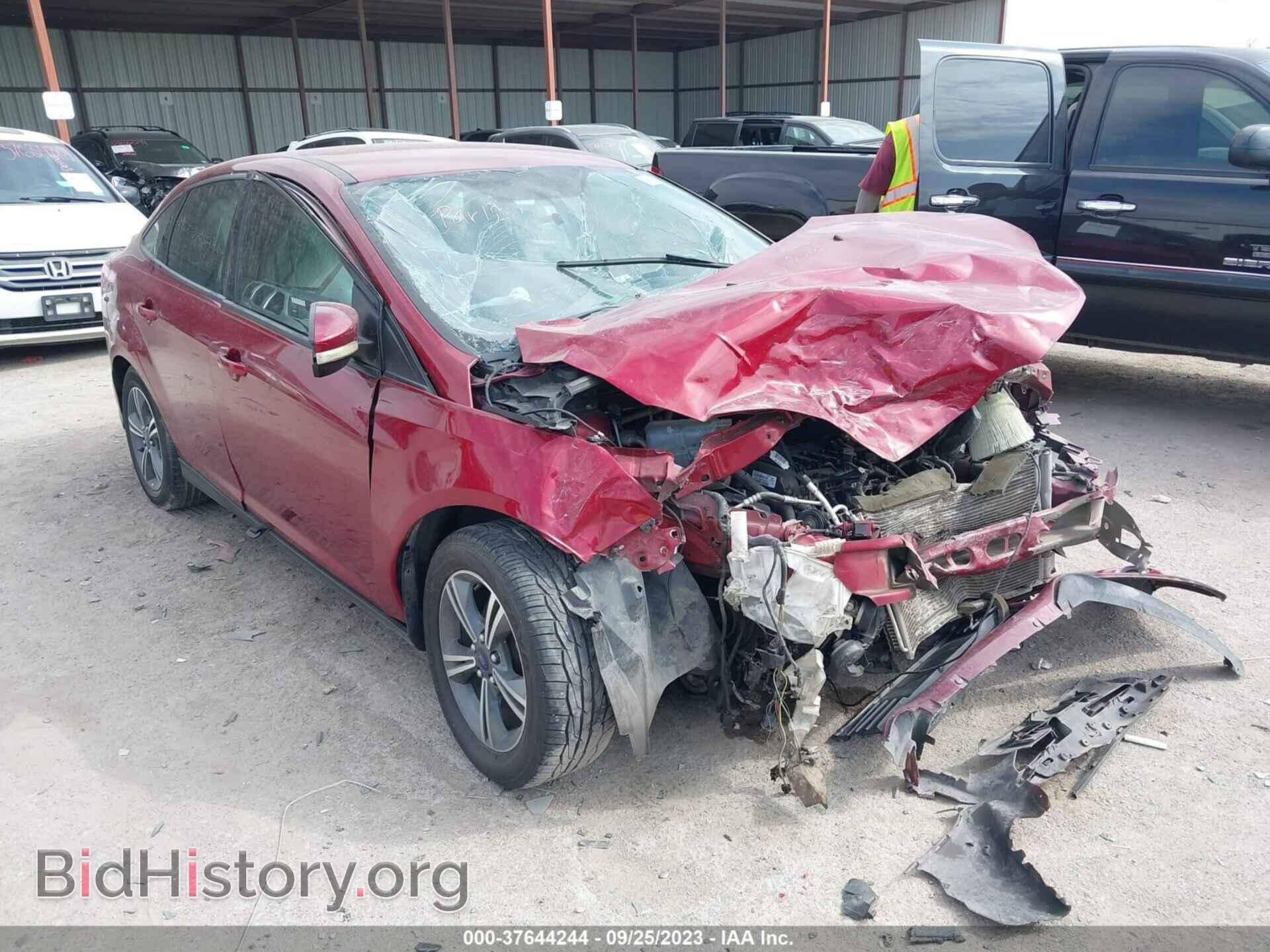 Photo 1FADP3F2XEL183765 - FORD FOCUS 2014