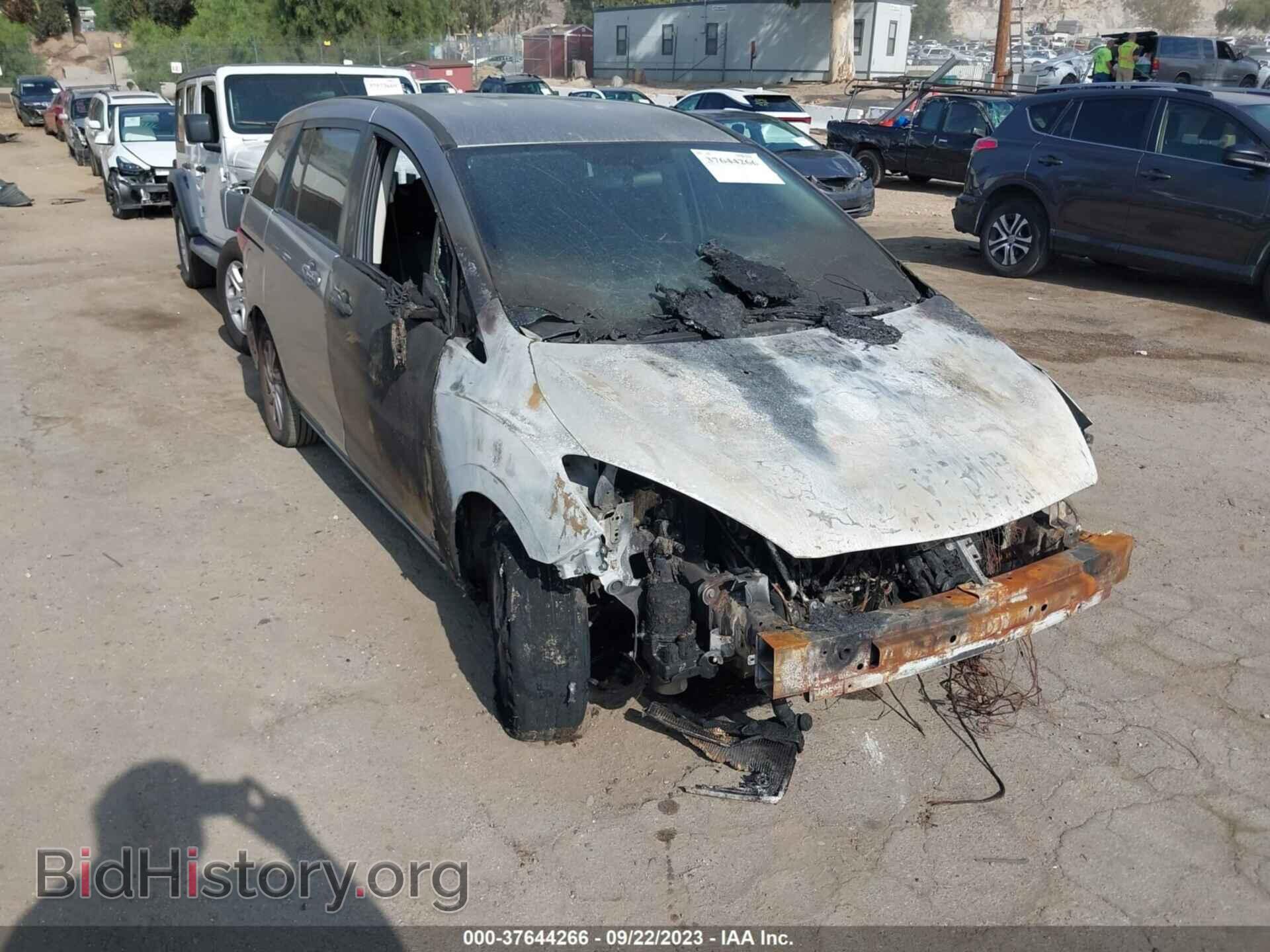 Photo JM1CW2BL0D0151781 - MAZDA MAZDA5 2013