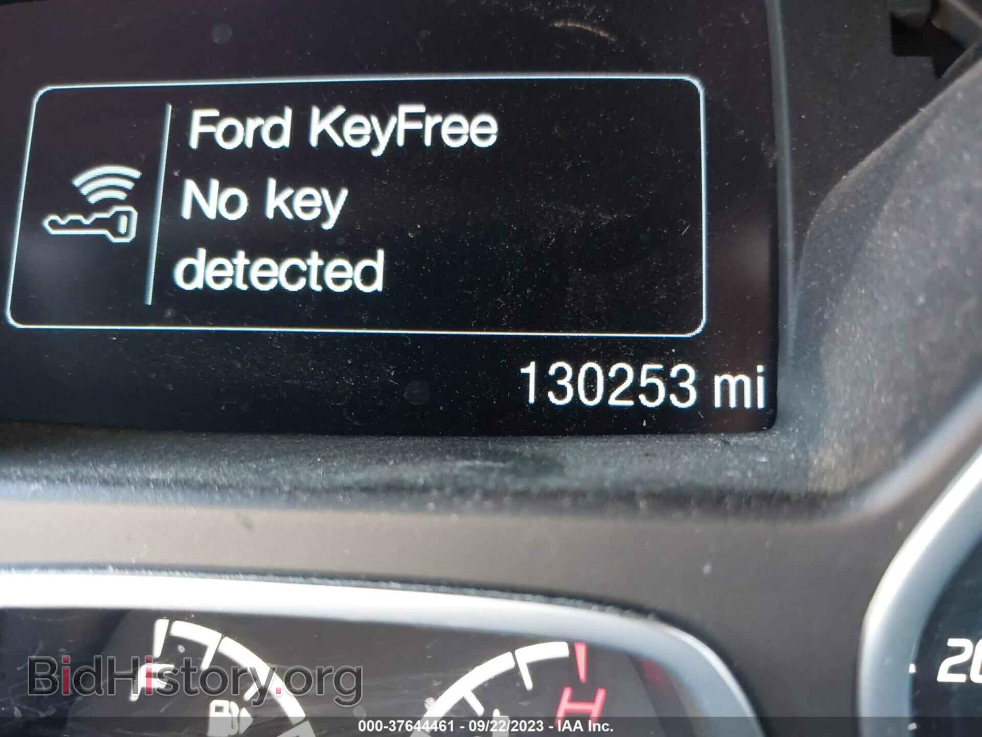 2015 FORD ESCAPE - VIN: 1FMCU9J92FUB69856 - Фото 7