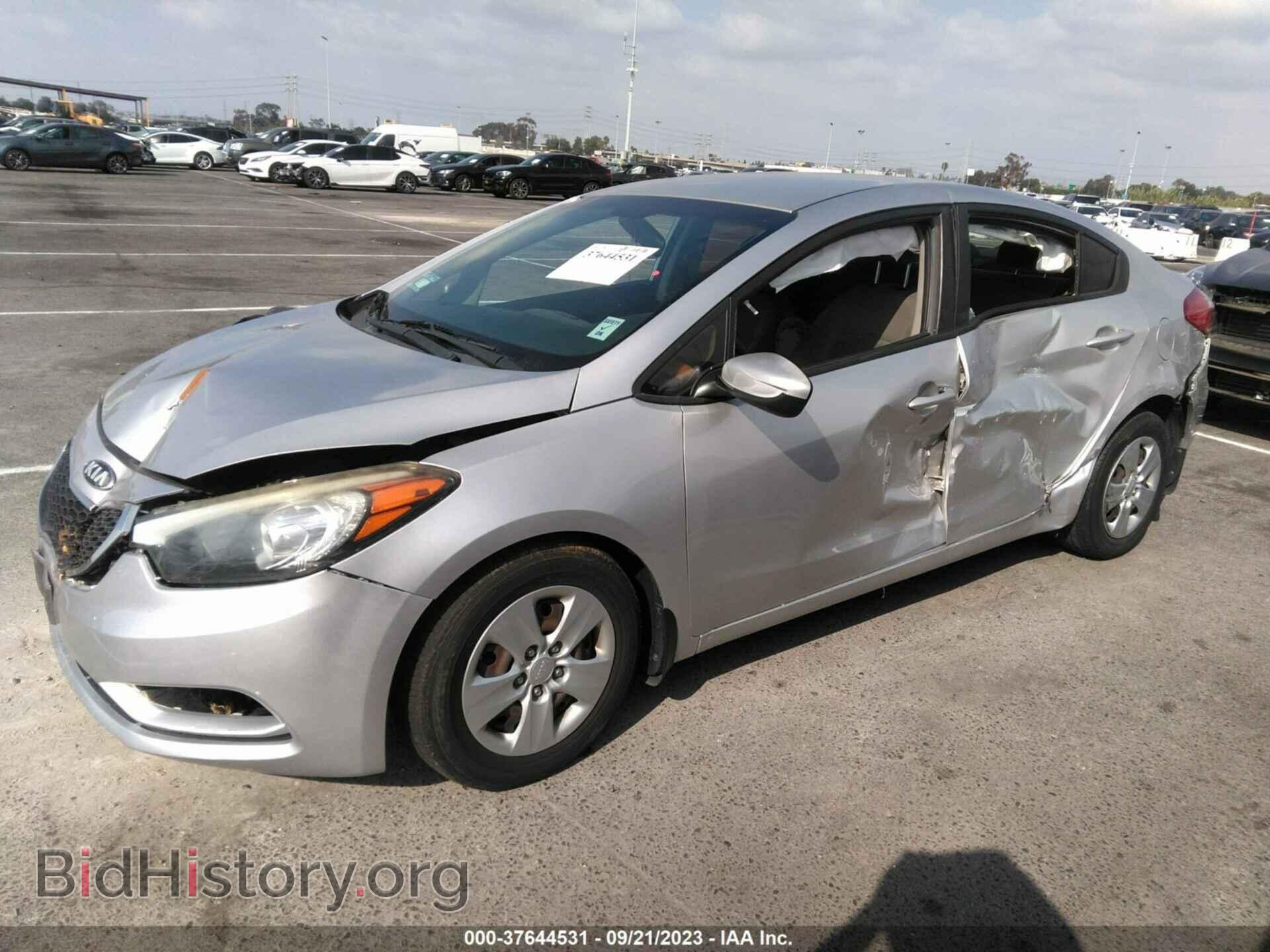 2015 KIA FORTE - VIN: KNAFK4A65F5271370 - Фото 2