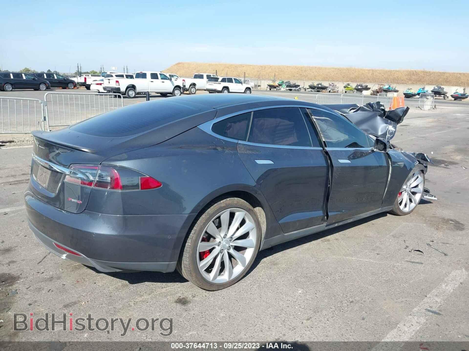 2015 TESLA MODEL S - VIN: 5YJSA1H23FFP76263 - Photo 4