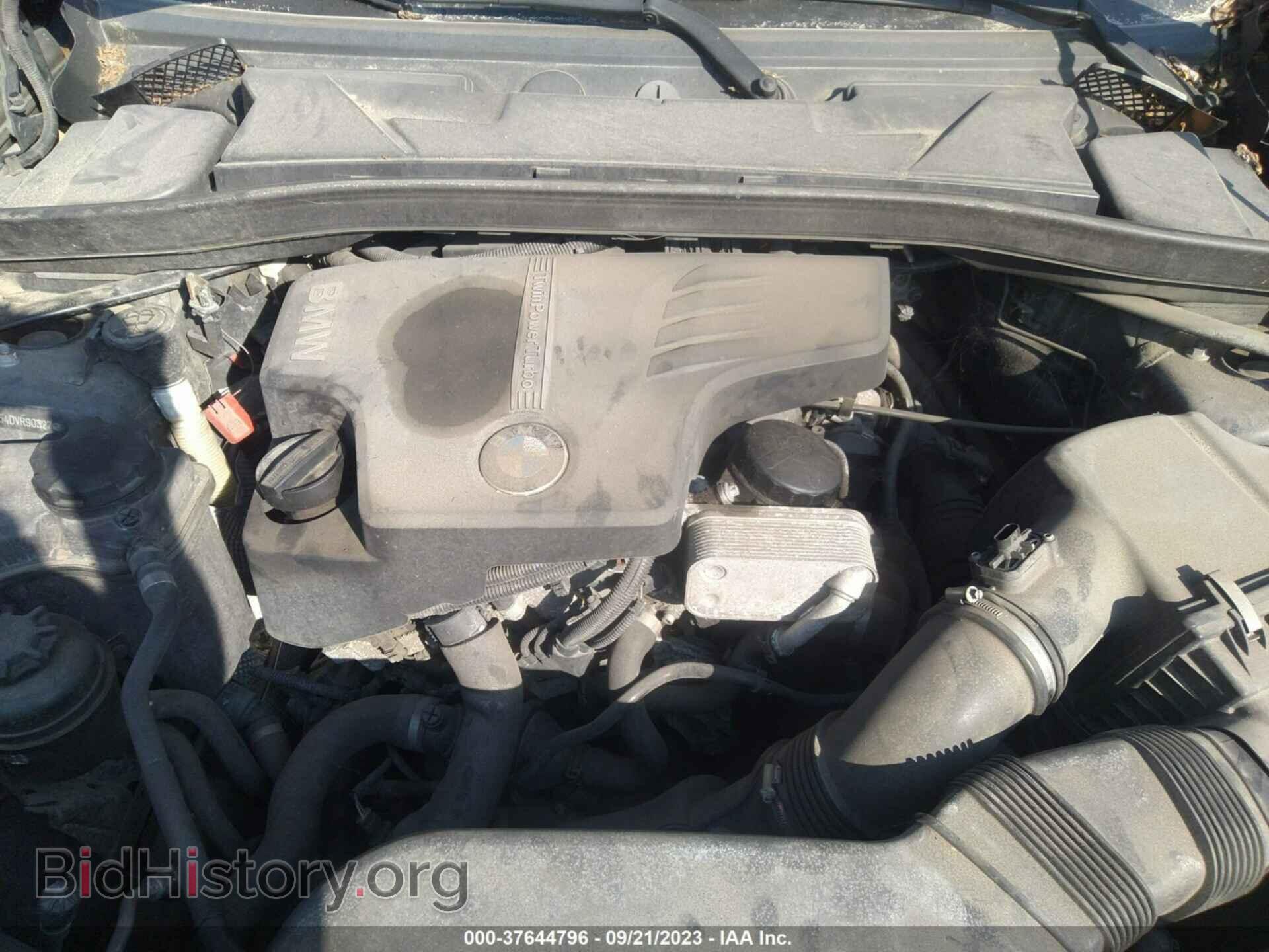 2013 BMW X1 - VIN: WBAVL1C54DVR90327 - Фото 10