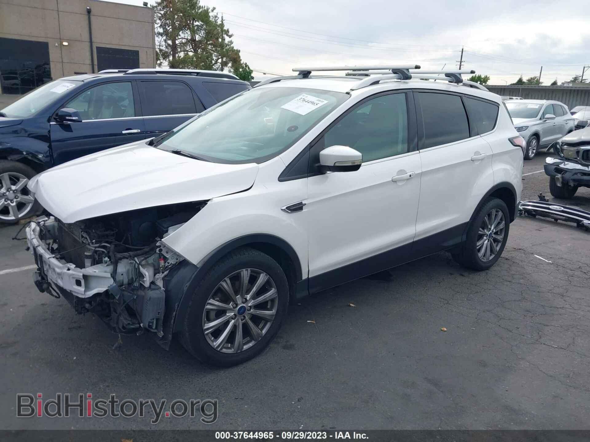 2017 FORD ESCAPE - VIN: 1FMCU0JD5HUC34752 - Фото 2