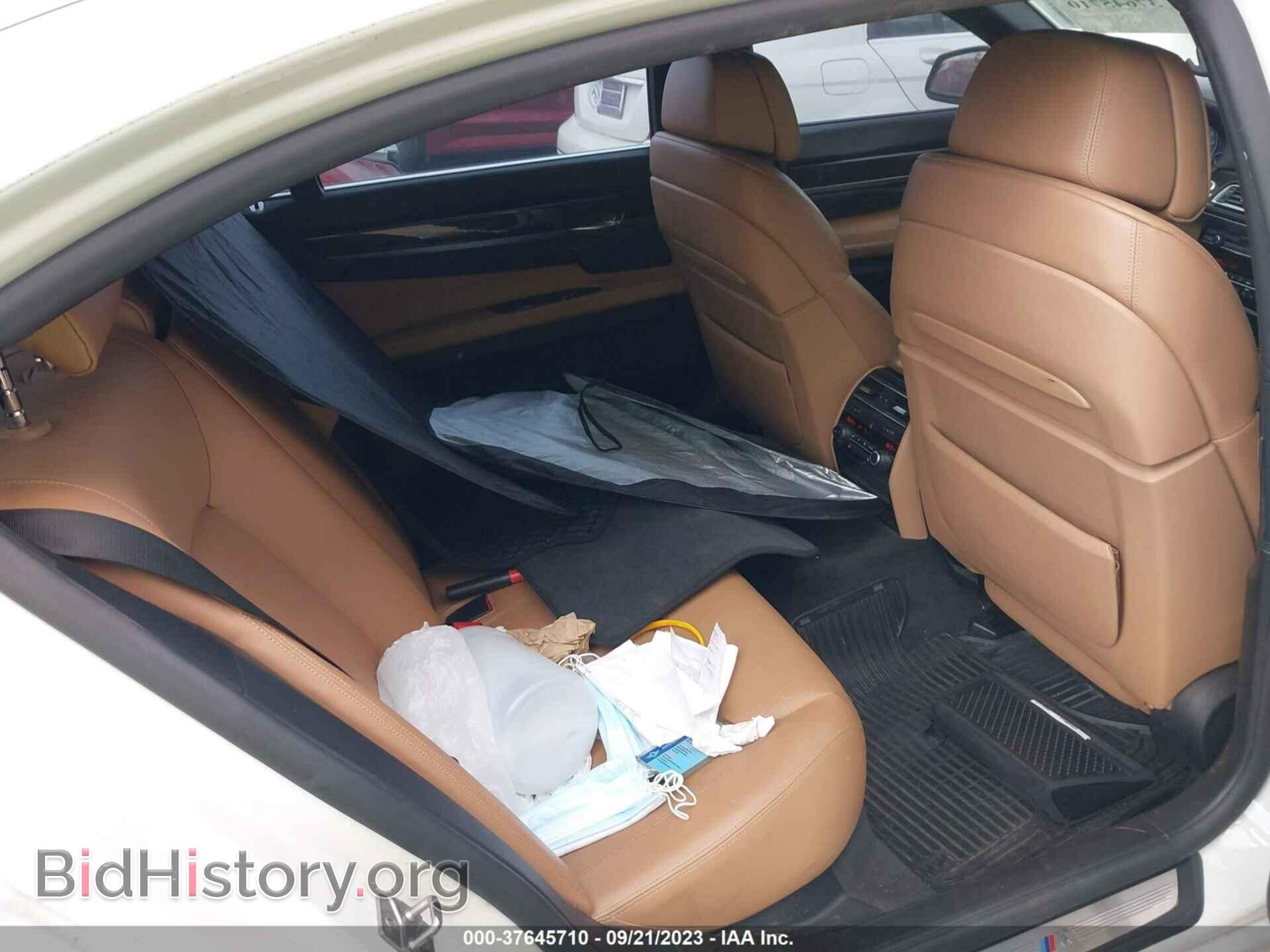 2012 BMW 7 SERIES - VIN: WBAKB8C51CC962462 - Фото 8