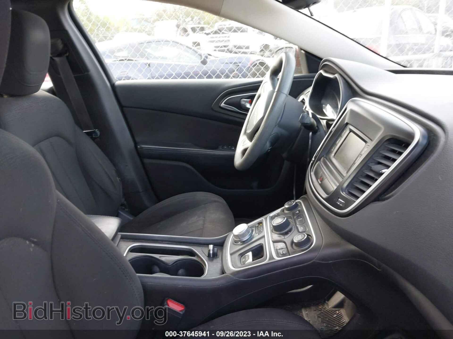 2015 CHRYSLER 200 - VIN: 1C3CCCAB5FN652439 - Фото 5