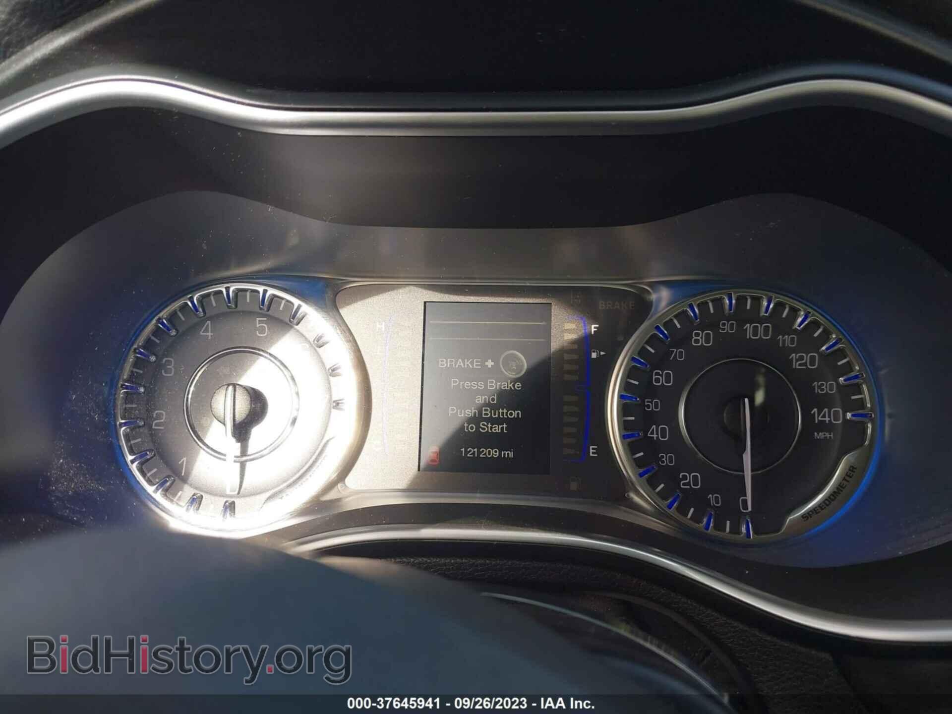 2015 CHRYSLER 200 - VIN: 1C3CCCAB5FN652439 - Фото 7
