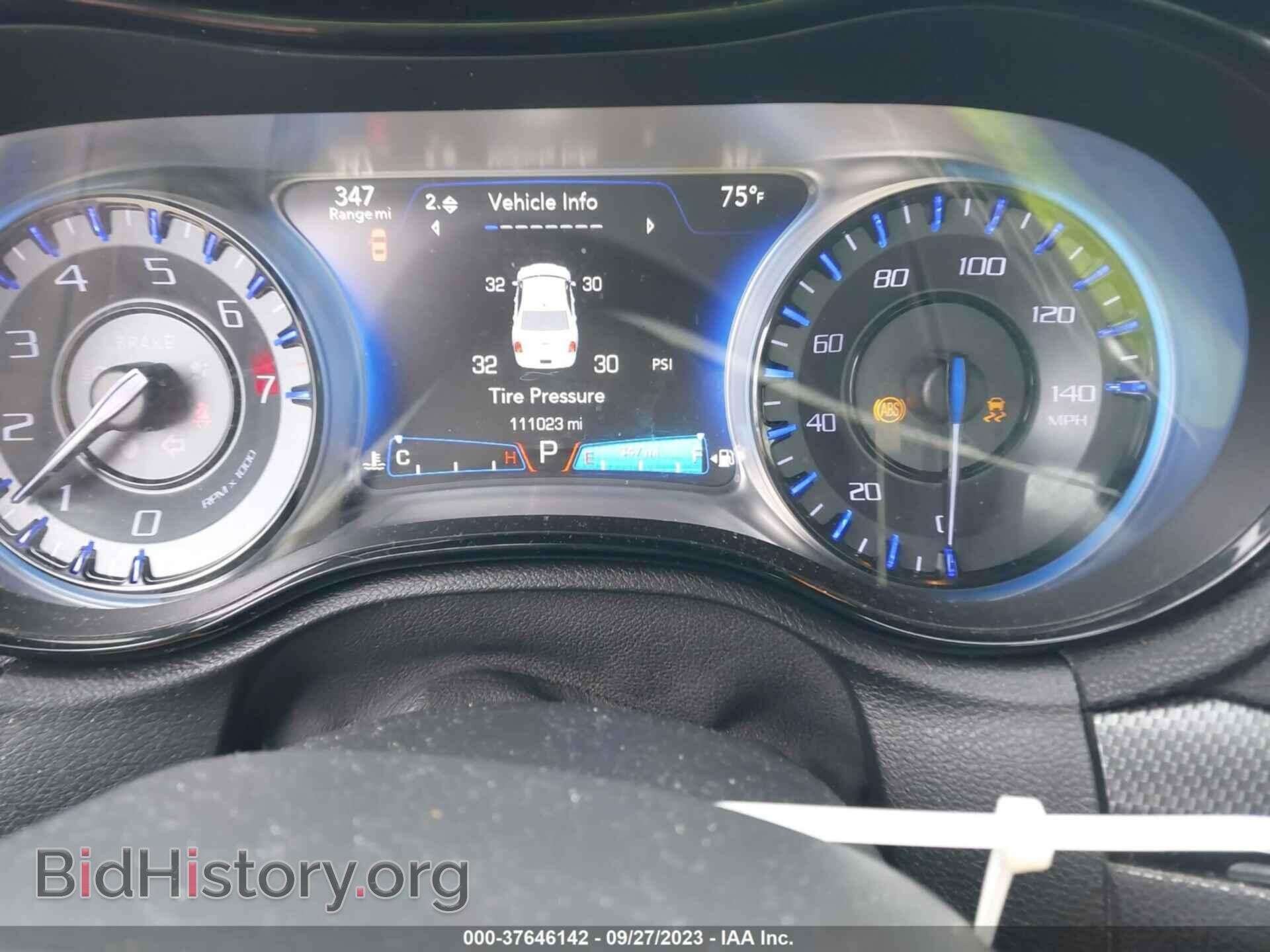 2015 CHRYSLER 300 - VIN: 2C3CCAGG7FH756947 - Photo 7