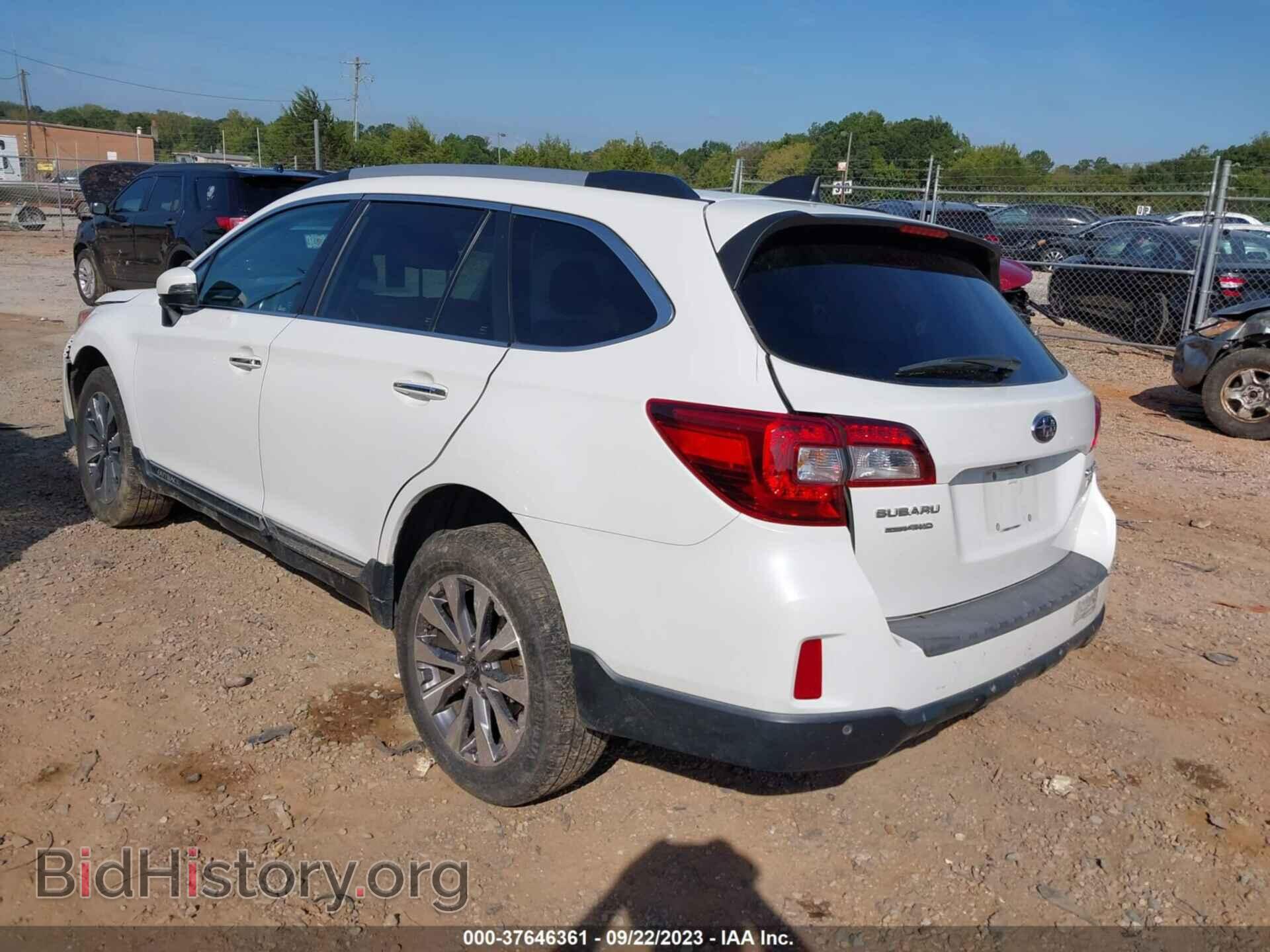 2017 SUBARU OUTBACK - VIN: 4S4BSATC4H3238891 - Фото 3