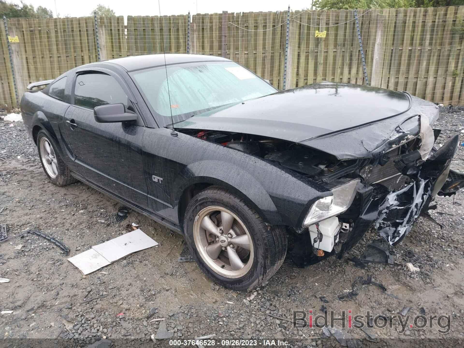 Photo 1ZVFT82H565103748 - FORD MUSTANG 2006