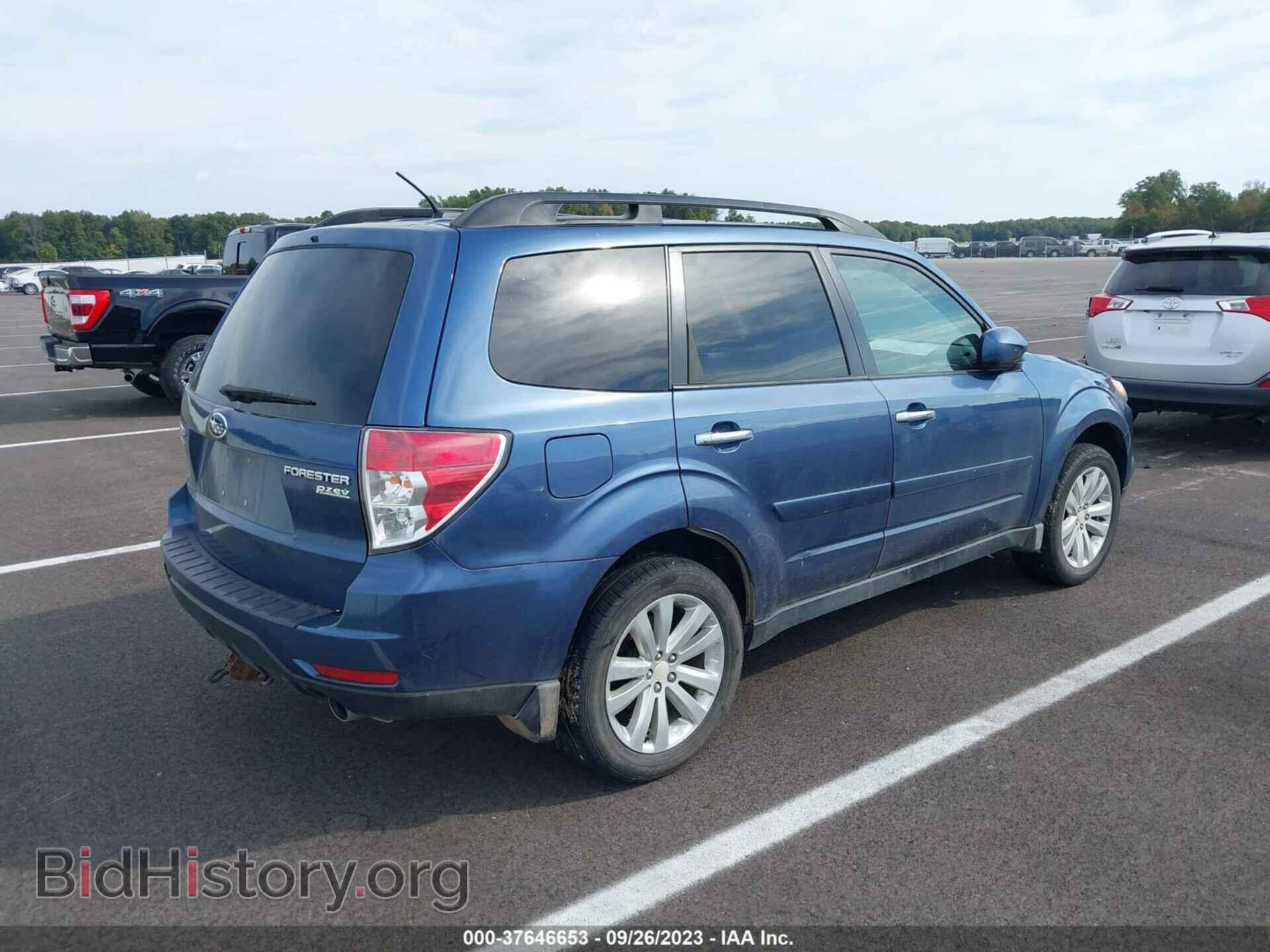 2011 SUBARU FORESTER - VIN: JF2SHAEC8BH742193 - Фото 4