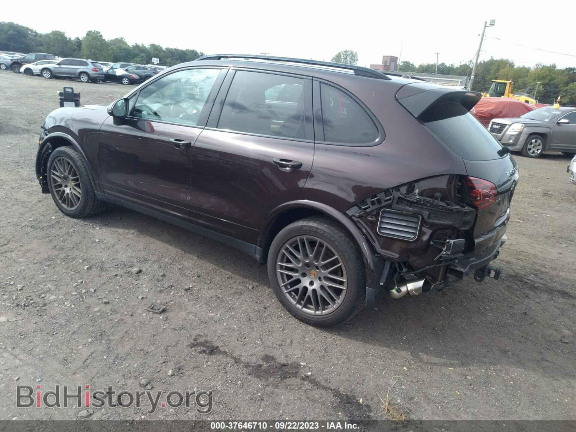 2017 PORSCHE CAYENNE - VIN: WP1AA2A29HKA87697 - Фото 3