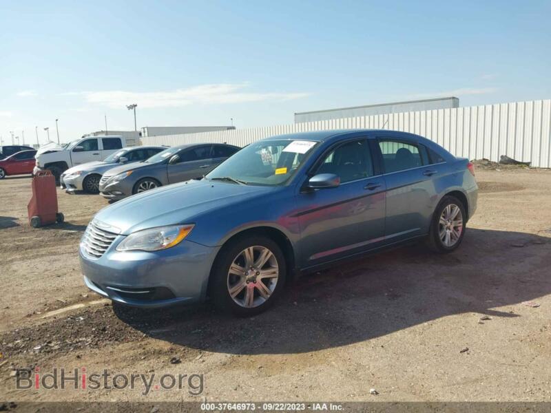 2011 Chrysler 200 (VIN 1C3BC1FB2BN603671) — фото 2 из 16