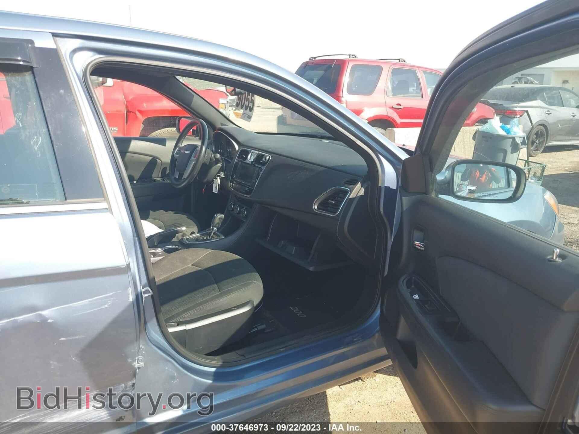 2011 CHRYSLER 200 - VIN: 1C3BC1FB2BN603671 - Photo 5