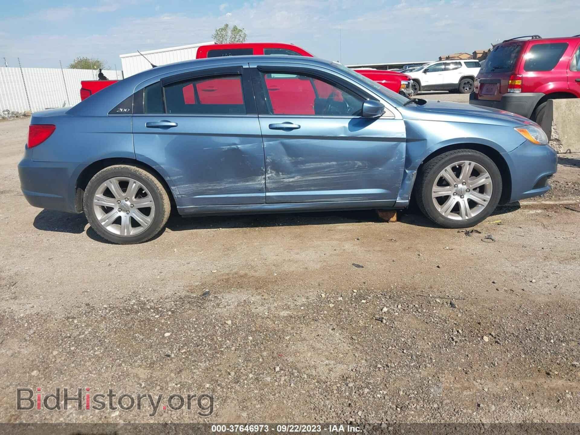 2011 CHRYSLER 200 - VIN: 1C3BC1FB2BN603671 - Photo 6