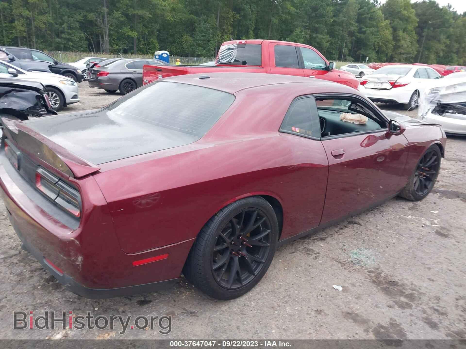 2018 DODGE CHALLENGER - VIN: 2C3CDZBT4JH123881 - Photo 4