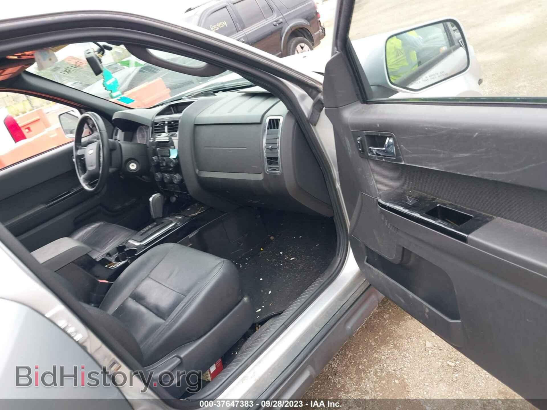 2010 FORD ESCAPE - VIN: 1FMCU9E76AKA01988 - Фото 5