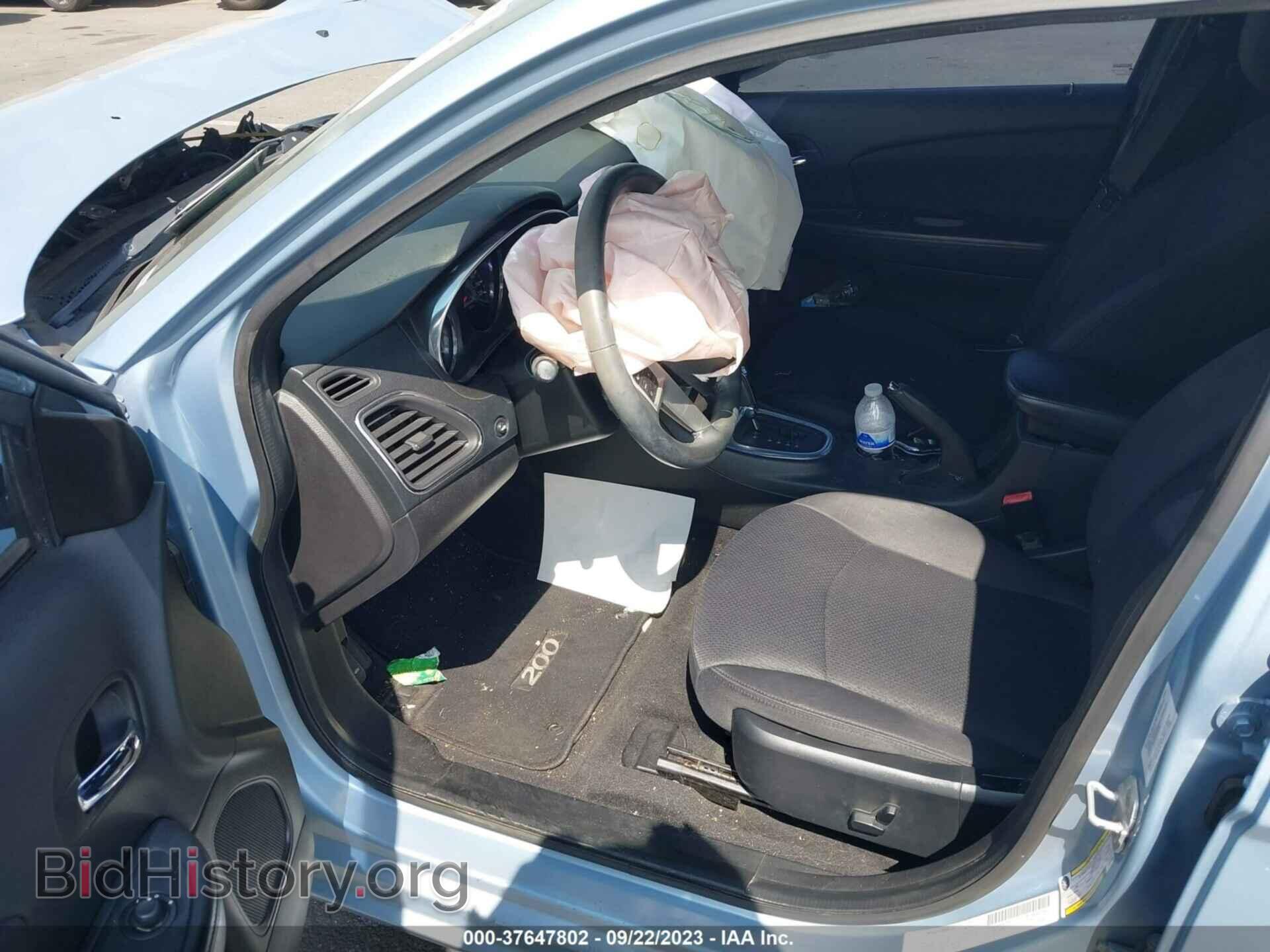 2013 CHRYSLER 200 - VIN: 1C3CCBBB5DN618796 - Photo 5