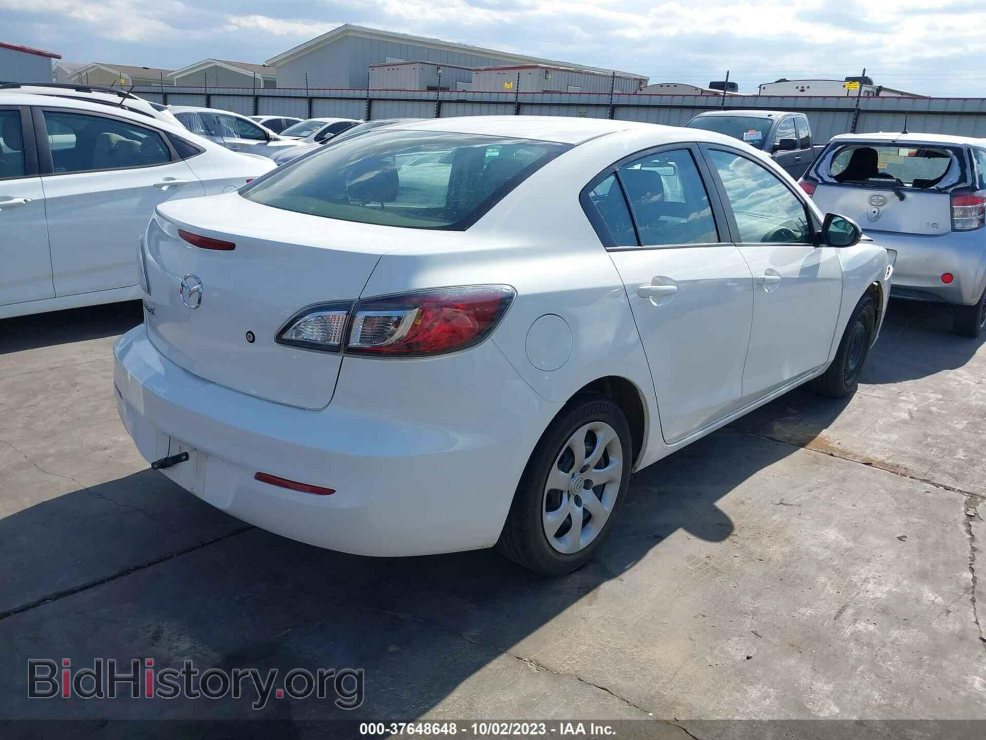 2013 MAZDA MAZDA3 - VIN: JM1BL1TF3D1835080 - Фото 4